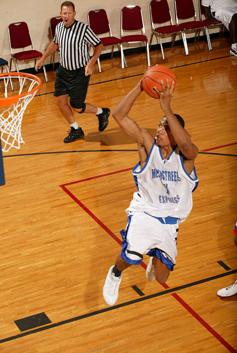 2006-Derrick-Rose-015796077.jpg
